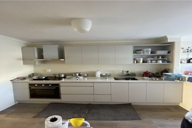 Photo of property in 2/575a Mount Eden Road, Mount Eden, Auckland, 1024