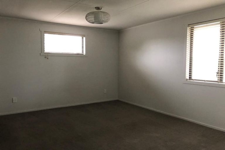 Photo of property in 6 Glenbank Road, Te Awanga, 4102