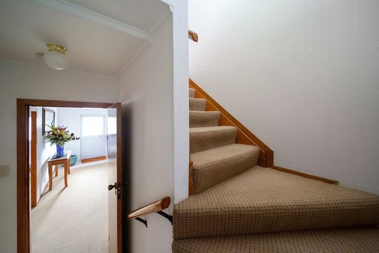 Photo of property in 79a Barrett Street, Westown, New Plymouth, 4310