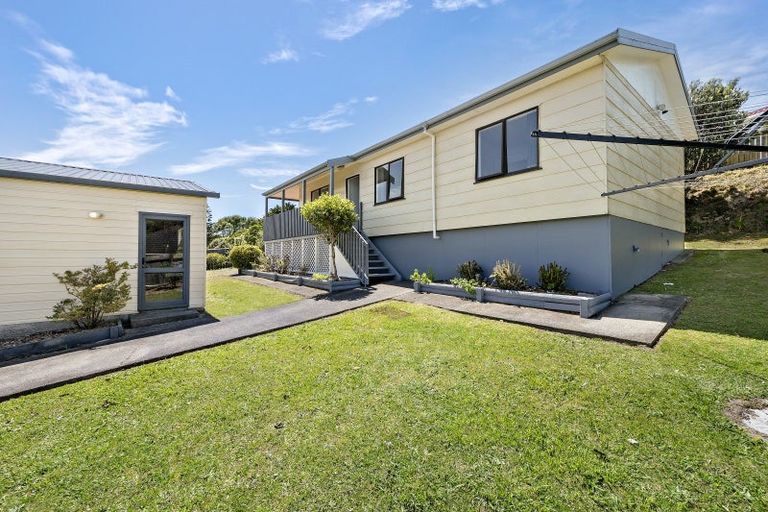 Photo of property in 30 Rose Street, Ranui, Porirua, 5024