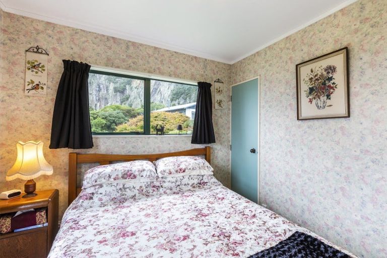 Photo of property in 25 Hinekapi Terrace, Kuratau, Turangi, 3381