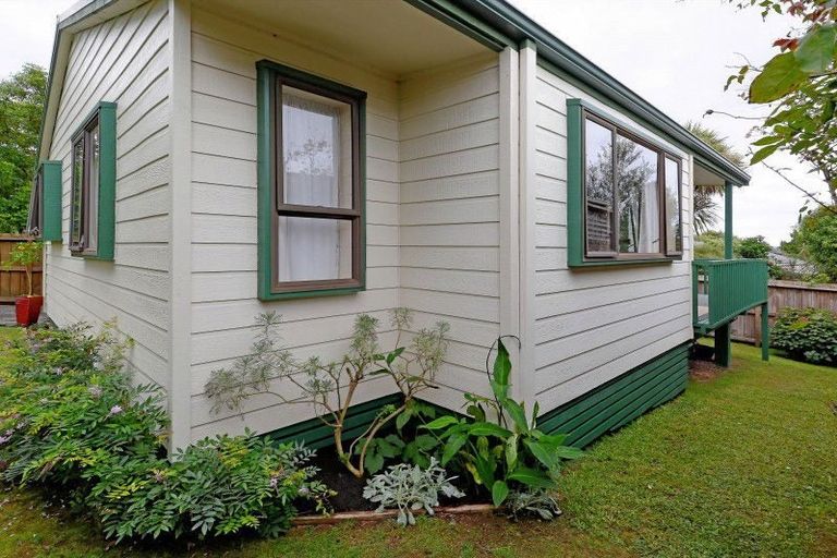 Photo of property in 30b Marama Street, Frankton, Hamilton, 3204