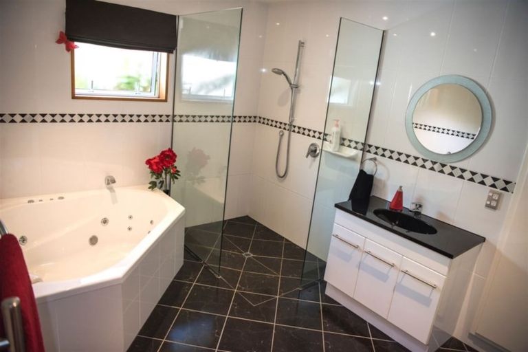 Photo of property in 12 Manna Place, West Melton, Christchurch, 7675