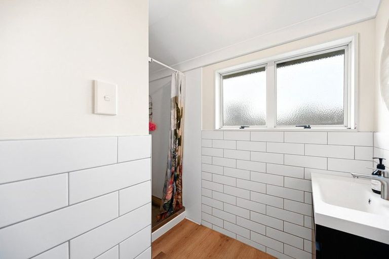 Photo of property in 9 Kelvin Place, Hamilton East, Hamilton, 3216