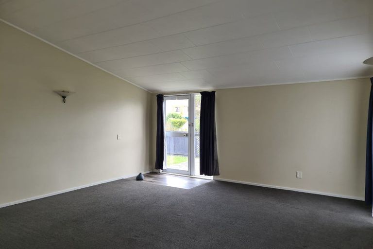Photo of property in 15 Dalwood Grove, Highbury, Palmerston North, 4412