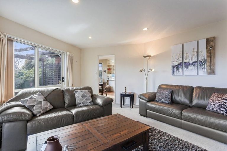 Photo of property in 2/116 Highsted Road, Casebrook, Christchurch, 8051