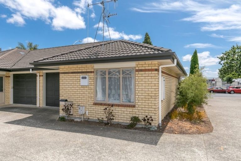 Photo of property in 4/201 Massey Street, Frankton, Hamilton, 3204