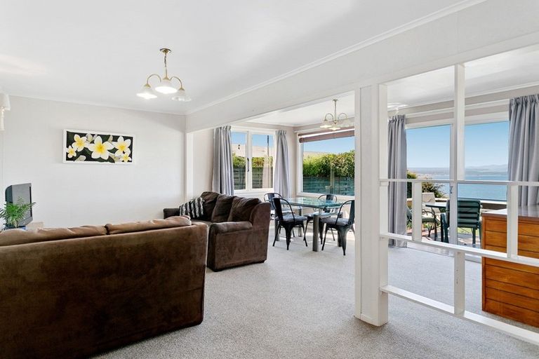 Photo of property in 43 Wakeman Road, Acacia Bay, Taupo, 3330