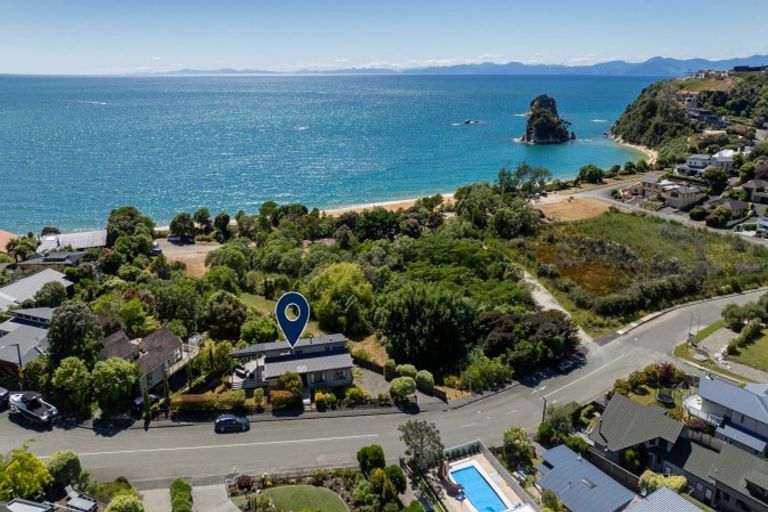 Photo of property in 19 Rowling Road, Kaiteriteri, Motueka, 7197
