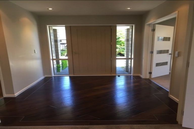 Photo of property in 11/5 Kennedys Bush Road, Halswell, Christchurch, 8025