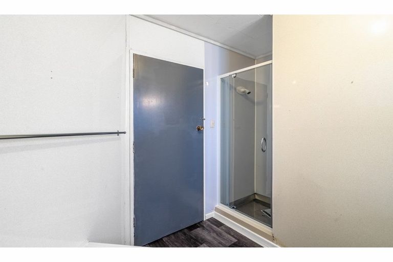 Photo of property in 235 Nelson Street, Strathern, Invercargill, 9812