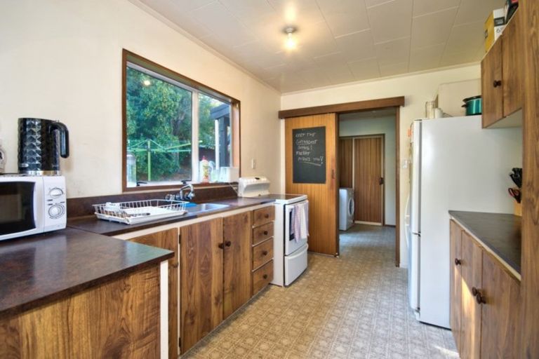 Photo of property in 1 Cameron Place, Fernhill, Queenstown, 9300