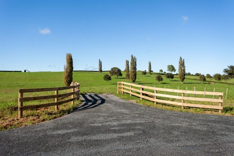 Photo of property in 119 Buckland Road, Mangere East, Auckland, 2024