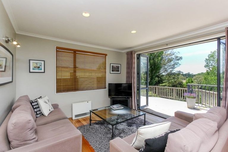 Photo of property in 34b Turakina Street, Merrilands, New Plymouth, 4312