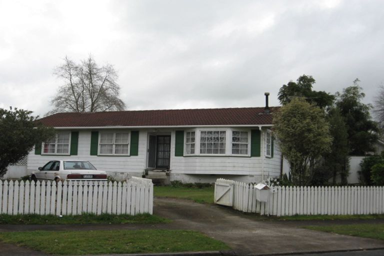 Photo of property in 28 Fairdale Avenue, Red Hill, Papakura, 2110
