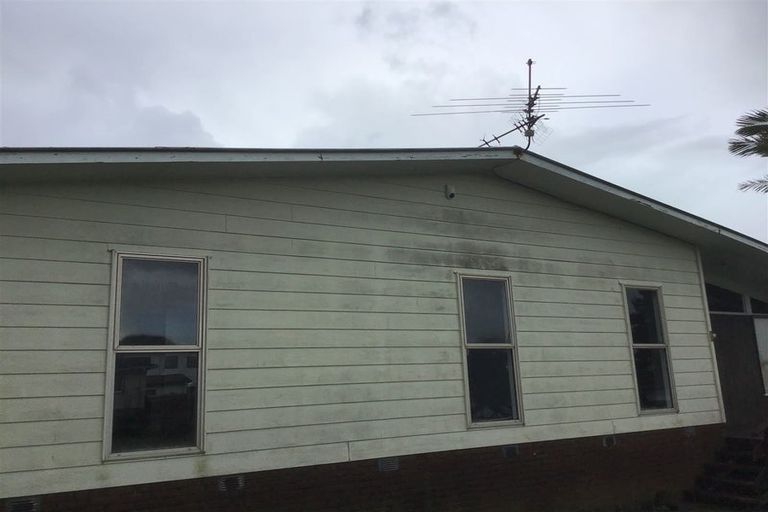 Photo of property in 180 Mahia Road, Wattle Downs, Auckland, 2103