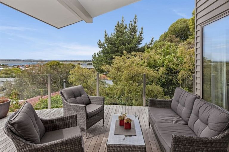 Photo of property in 25a Augusta Street, Redcliffs, Christchurch, 8081