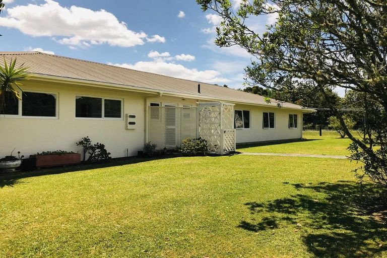 Photo of property in 19 Clapham Road, Whareora, Whangarei, 0175