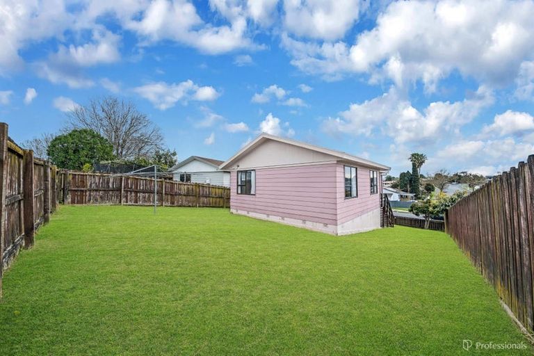 Photo of property in 2/40 Palmers Road, Clendon Park, Auckland, 2103