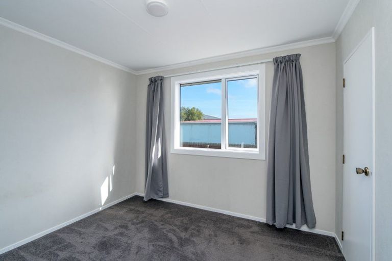 Photo of property in 85 Bay Road, Grasmere, Invercargill, 9810