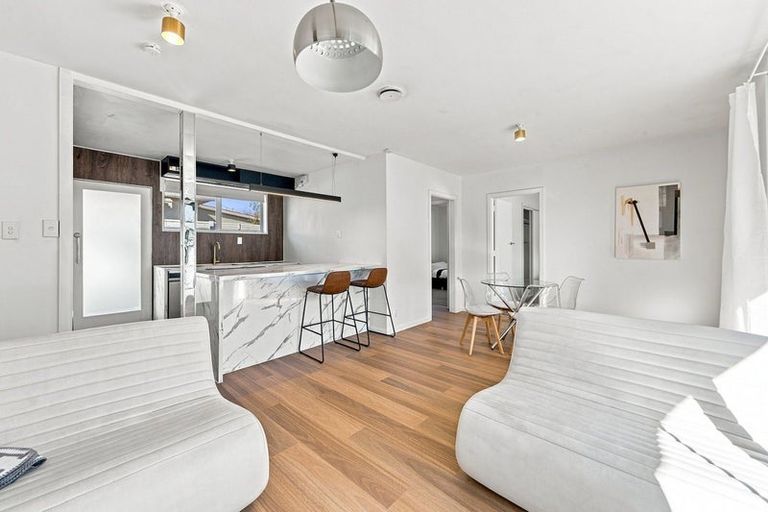 Photo of property in 1/12 Gibbon Street, Sydenham, Christchurch, 8023