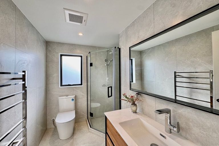 Photo of property in 1 Sandford Street, Campbells Bay, Auckland, 0630