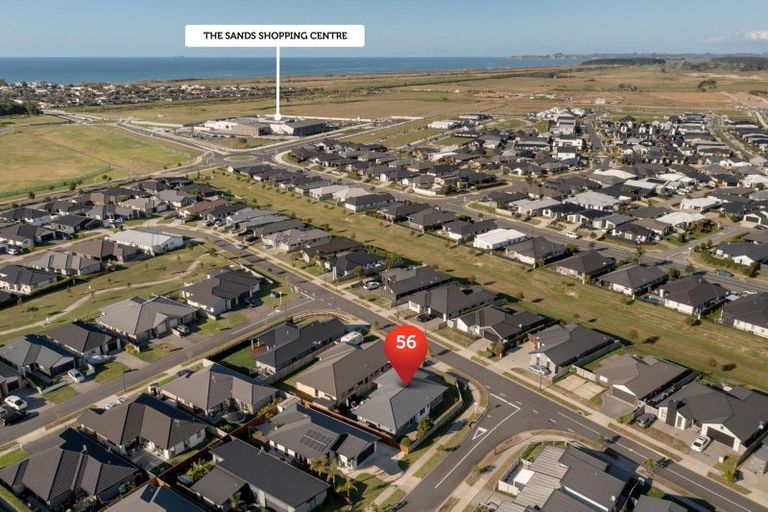 Photo of property in 56 Te Kio Crescent, Papamoa Beach, Papamoa, 3118