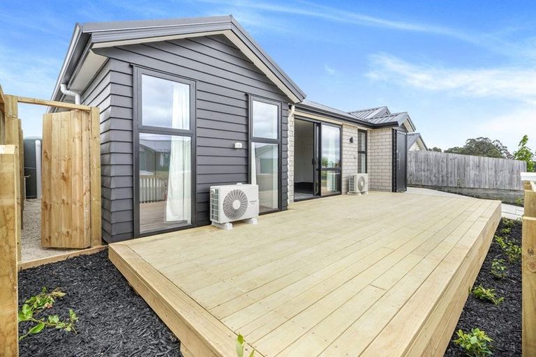 Photo of property in 1/43 Inuwai Street, Glenview, Hamilton, 3206