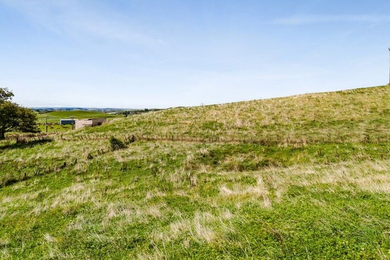 Photo of property in 49 Standish Road, Toko, Stratford, 4392