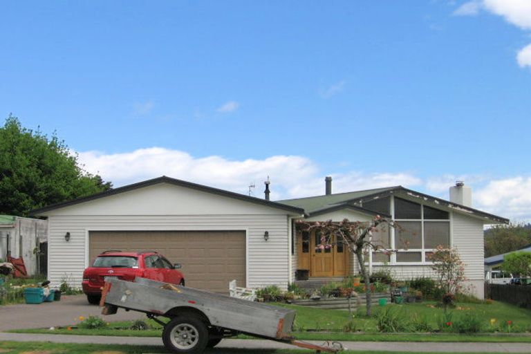 Photo of property in 17 Koha Road, Taupo, 3330