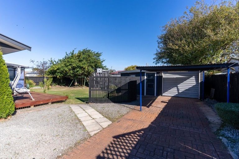 Photo of property in 13 Fairmont Place, Hornby, Christchurch, 8042