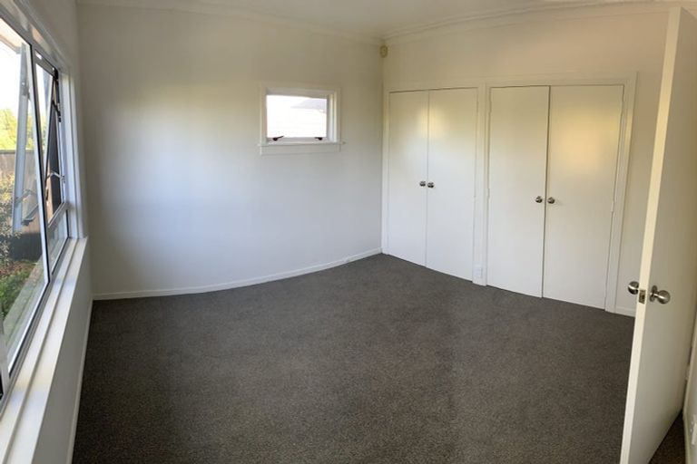Photo of property in 549 Great South Road, Rosehill, Papakura, 2113