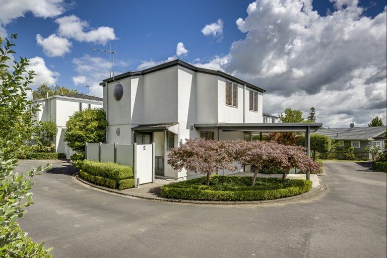Photo of property in 2/14 Greenwood Road, Havelock North, 4130