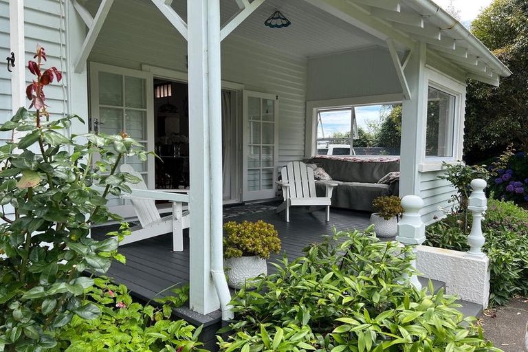 Photo of property in 16 Fairfield Road, Hawera, 4610