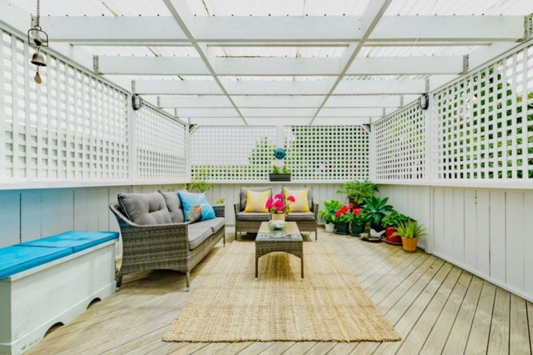 Photo of property in 3 Malfroy Lane, Raumati Beach, Paraparaumu, 5032