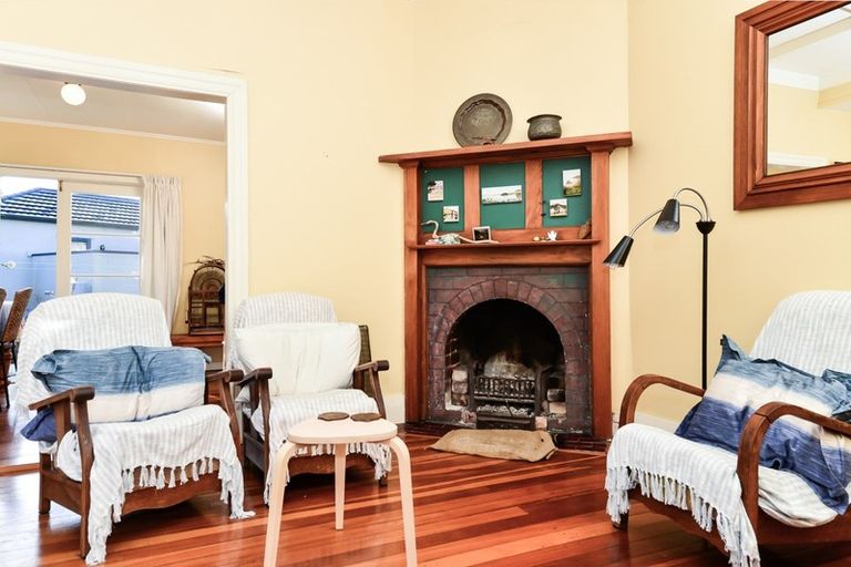 Photo of property in 15 Fow Street, Hamilton Central, Hamilton, 3204