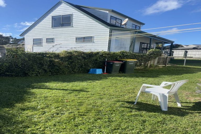 Photo of property in 16b Jasmine Grove, Maungaraki, Lower Hutt, 5010