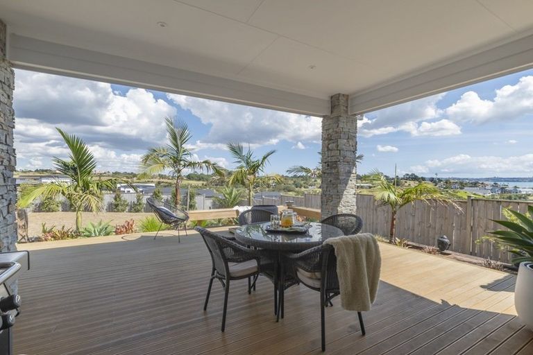 Photo of property in 49 Eighth View Avenue, Beachlands, Auckland, 2018