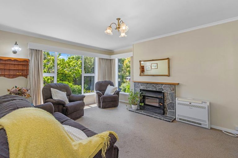 Photo of property in 31 Fovant Street, Russley, Christchurch, 8042