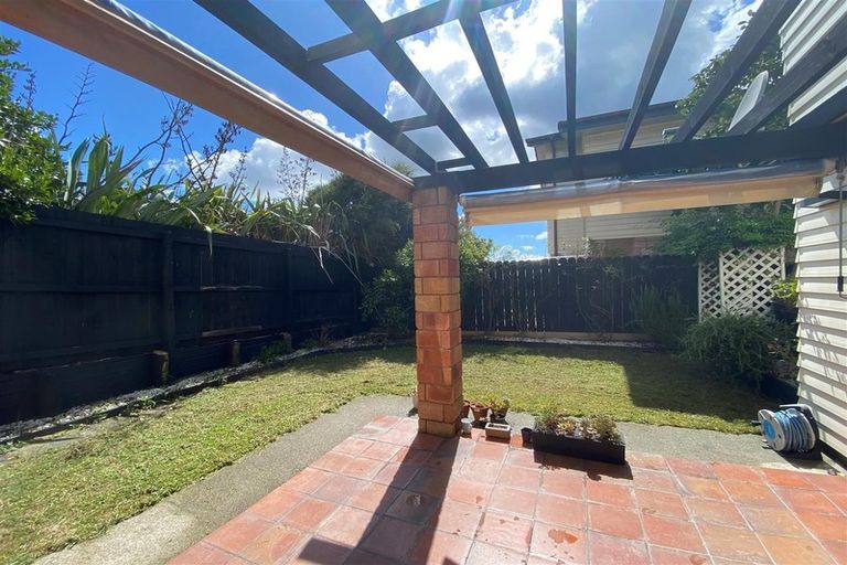 Photo of property in 402 East Tamaki Road, East Tamaki, Auckland, 2013