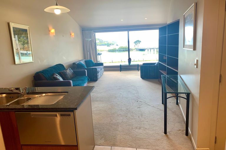 Photo of property in Bridgewater Apartments, 302/7 Te Rangi Cross Road, Paihia, 0200