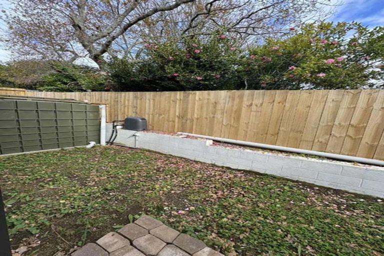 Photo of property in 19a Vida Place, Howick, Auckland, 2014