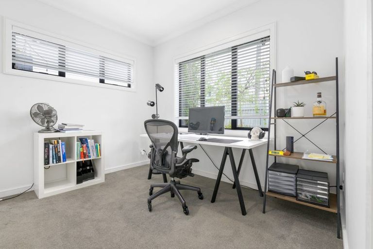 Photo of property in 1/2 Moana Street, Frankton, Hamilton, 3204