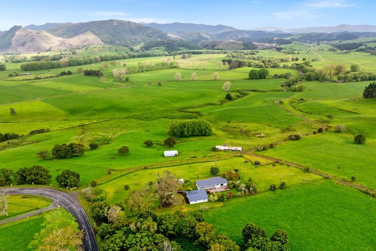 Photo of property in 2336 Mangakahia Road, Parakao, Whangarei, 0172