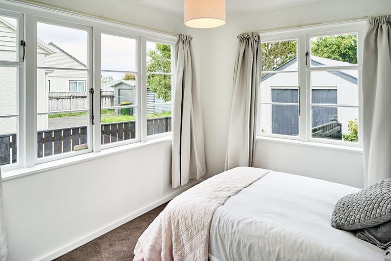 Photo of property in 9 Hunter Street, Taita, Lower Hutt, 5011