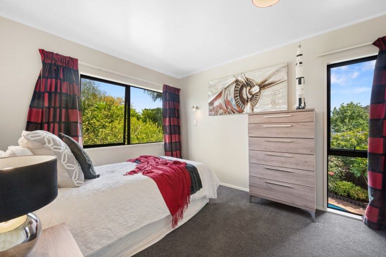 Photo of property in 8 Estelle Place, Farm Cove, Auckland, 2012