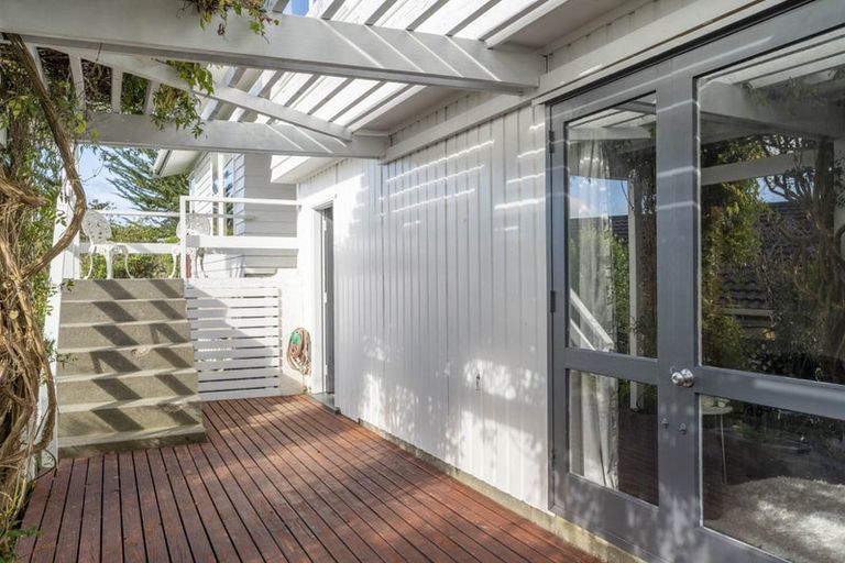 Photo of property in 9 Dormar Place, Churton Park, Wellington, 6037