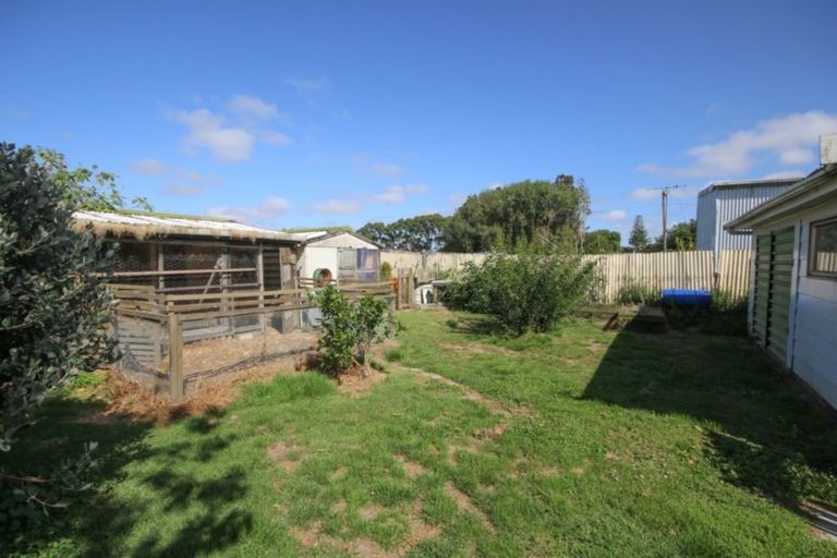 Photo of property in 43 Jellicoe Road, Ruawai, 0530