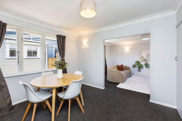 Photo of property in 19 Victoria Street, Ebdentown, Upper Hutt, 5018