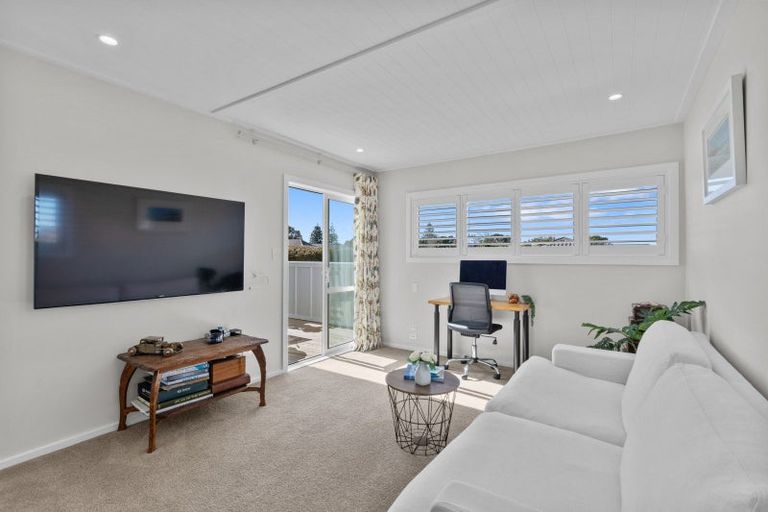 Photo of property in 1/7 Elizabeth Street, Orewa, 0931